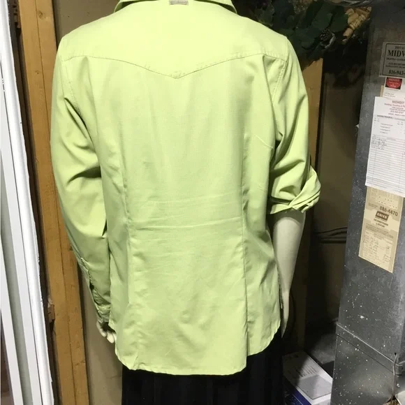 Columbia Sportswear Company Shirt - Picture 4 of 14